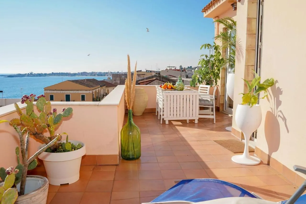 Casetta Bella Vista Apartment Giardini Naxos 0*,  Italy